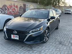 نيسان ألتيما